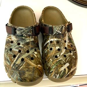 Men’s Off-Road Crocs Realtree Camo Size 10